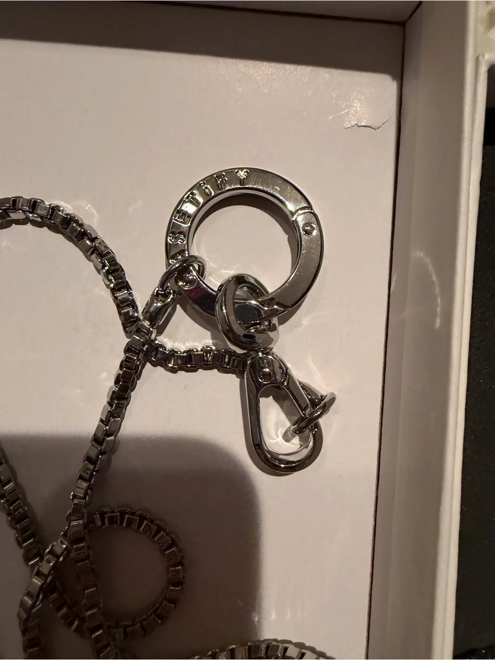 Casetify metal heart chain, Crossbody strap, silver